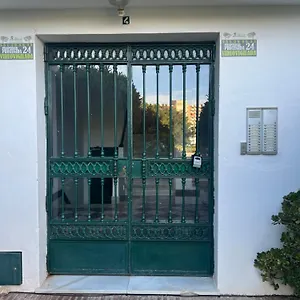 Apartamento Tranquilo , Soleado Cerca De La Playa, Torremolinos